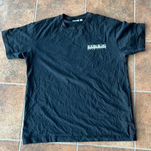 Napapijri black back print T-Shirt in black Size Large
